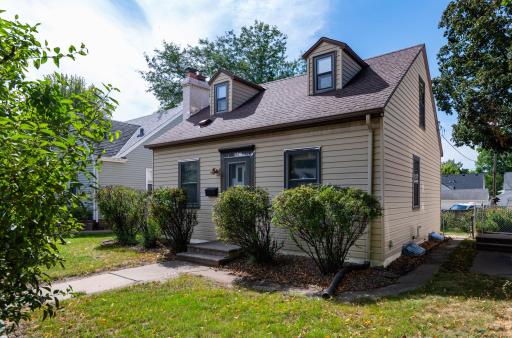 Welcome to 3120 Louisiana Ave So in St. Louis Park.