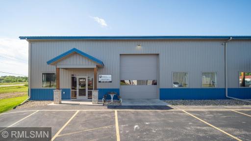 6876 10th Avenue SW, Rochester, MN 55902