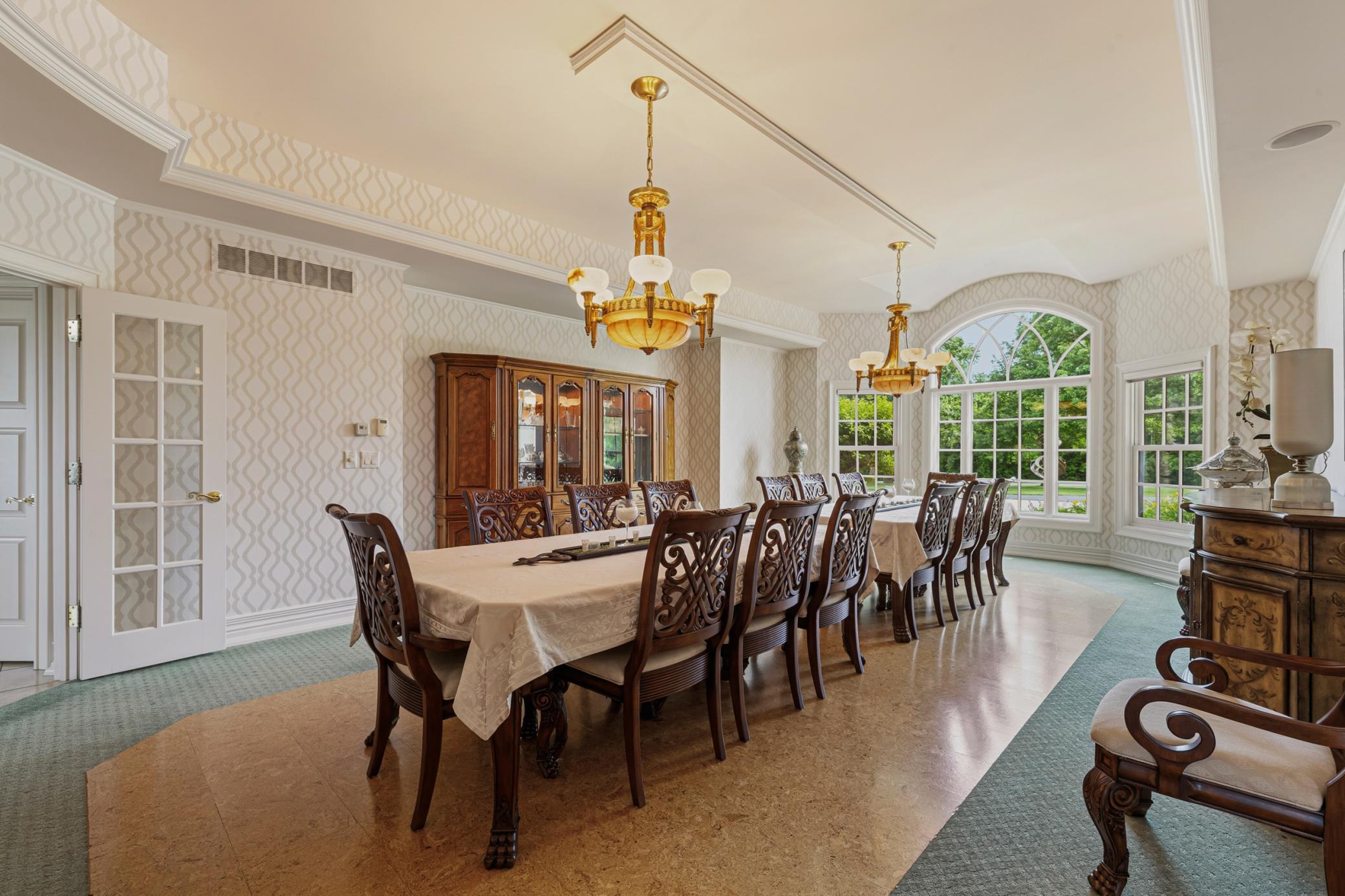 Formal Dining