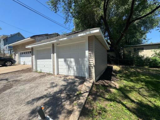 Detached two-car garage with driveway parking.jpg