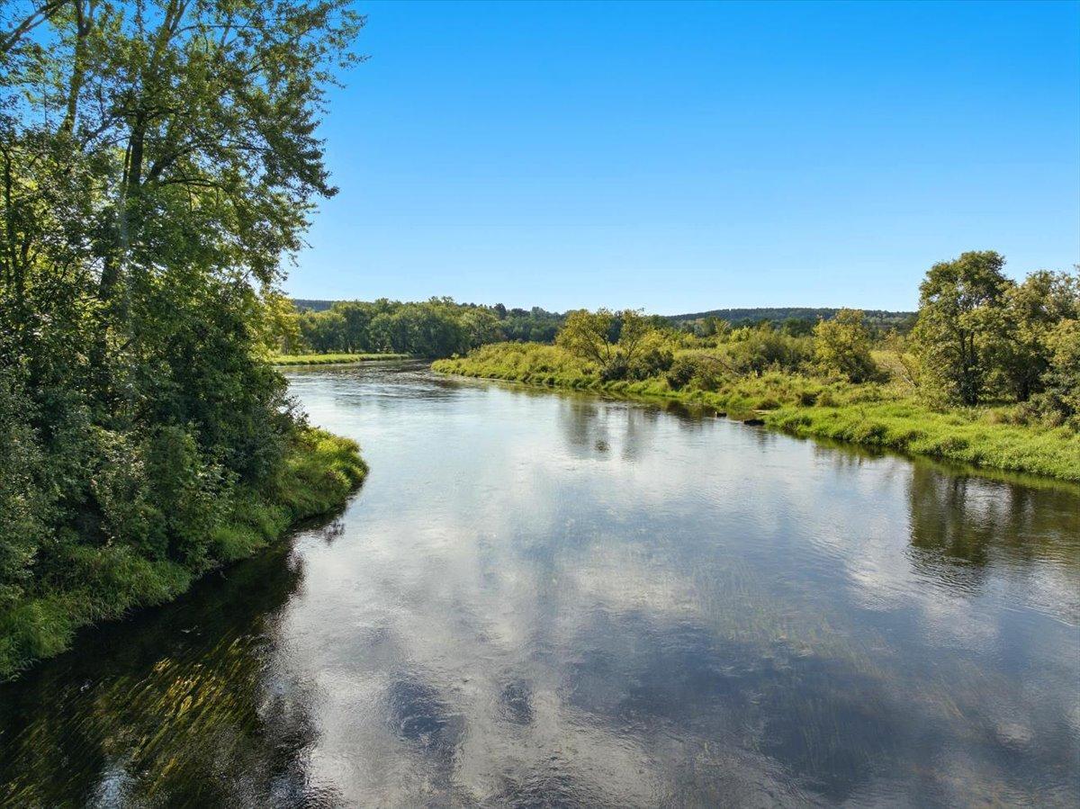09-River.jpg