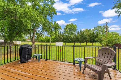 829 Oriole Drive, Apple Valley, MN 55124