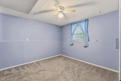 829 Oriole Drive, Apple Valley, MN 55124