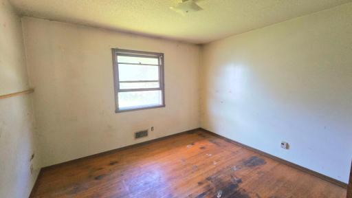 2937 Chippewa Avenue, Saint Paul, MN 55109