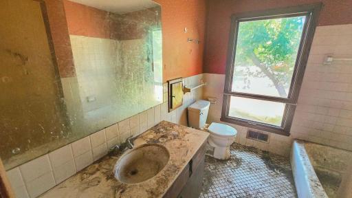 2937 Chippewa Avenue, Saint Paul, MN 55109