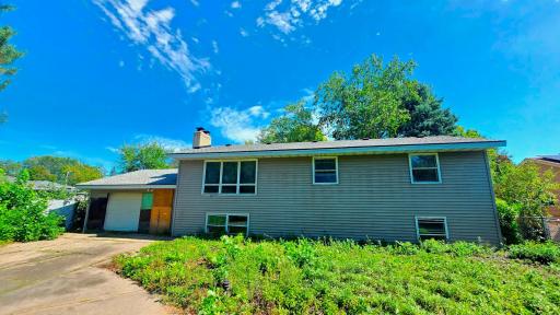 2937 Chippewa Avenue, Saint Paul, MN 55109