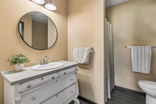 1226 Vernon Drive, Carver, MN 55315