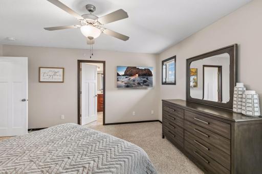 1226 Vernon Drive, Carver, MN 55315