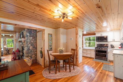3754 W Lake Street, Pequot Lakes, MN 56472