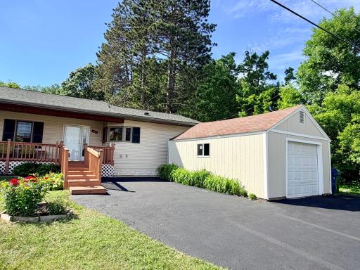111 3rd Avenue N, Kelly Lake, MN 55746