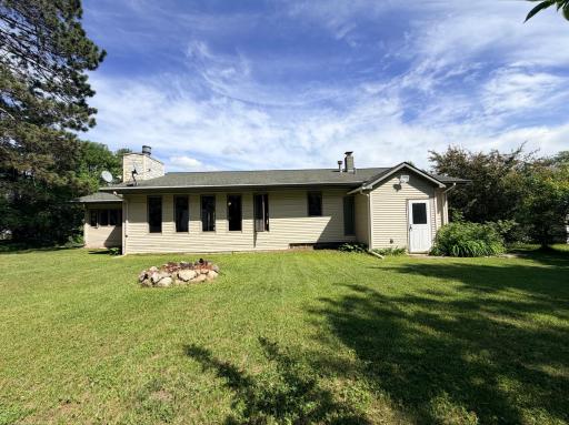 111 3rd Avenue N, Kelly Lake, MN 55746