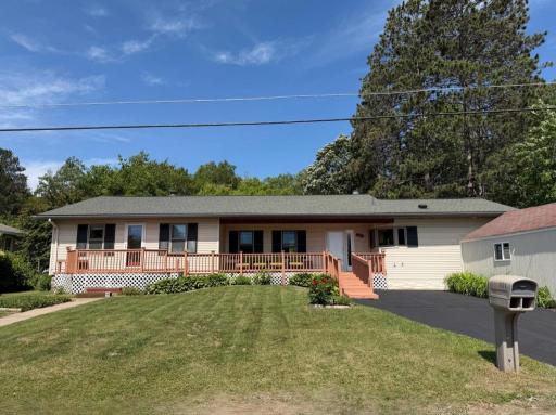 111 3rd Avenue N, Kelly Lake, MN 55746