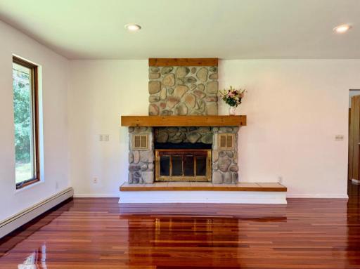 111 3rd Avenue N, Kelly Lake, MN 55746
