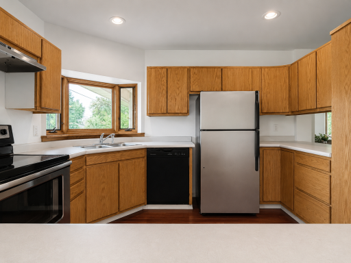 111 3rd Avenue N, Kelly Lake, MN 55746