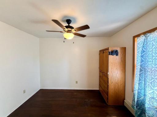 111 3rd Avenue N, Kelly Lake, MN 55746