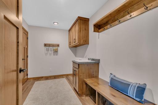 3257 Old Stone Way NE, Sauk Rapids, MN 56379