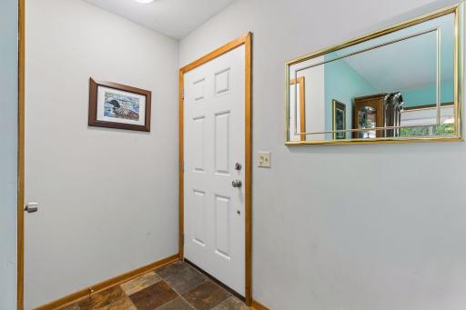 6000 Goldenrod Lane N, Plymouth, MN 55442