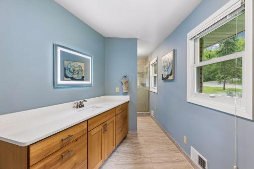 6000 Goldenrod Lane N, Plymouth, MN 55442