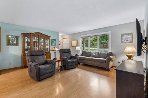 6000 Goldenrod Lane N, Plymouth, MN 55442
