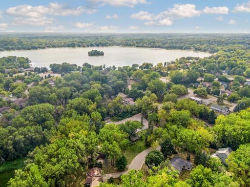 6000 Goldenrod Lane N, Plymouth, MN 55442
