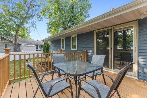 57-web-or-mls-5375 Matterhorn Dr NE-125.jpg