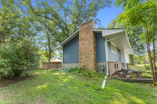 61-web-or-mls-5375 Matterhorn Dr NE-75.jpg