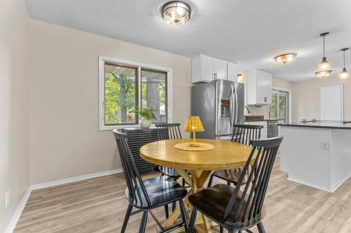 22-web-or-mls-5375 Matterhorn Dr NE-255.jpg