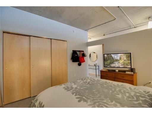 Minneapolis, MN 55401