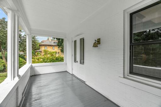 794 Lincoln Avenue, Saint Paul, MN 55105