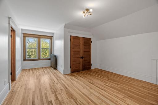 794 Lincoln Avenue, Saint Paul, MN 55105