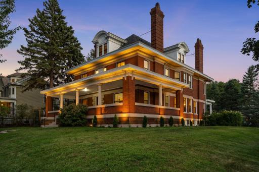 794 Lincoln Avenue, Saint Paul, MN 55105