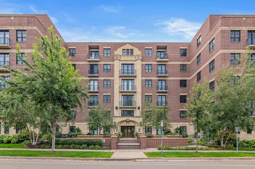Photo for 370 Marshall Avenue, 401, Saint Paul, MN 55102 - listing #7141571 370 Marshall Avenue, 401, Saint Paul, MN 55102