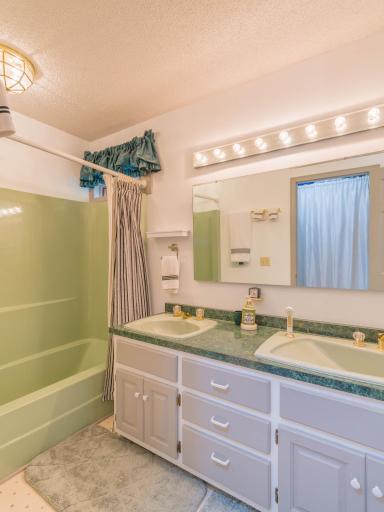 LL bathroom