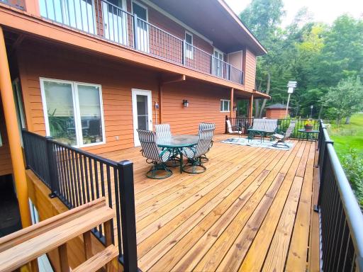 main level deck