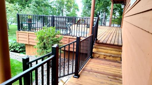 main level deck