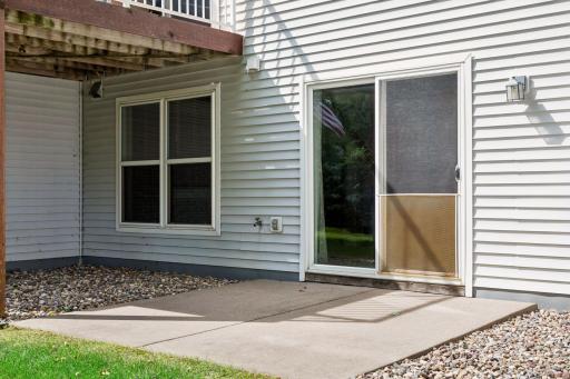 10626 Pond Curve, Woodbury, MN 55129