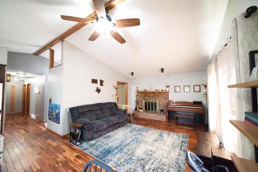 1807 25 1/2 Avenue S, Fargo, ND 58103