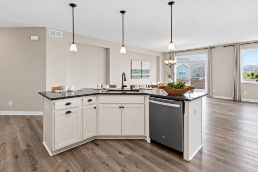 9189 Plymouth Road, Woodbury, MN 55129