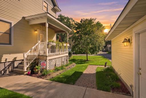 1402 4th Street N, Stillwater, MN 55082