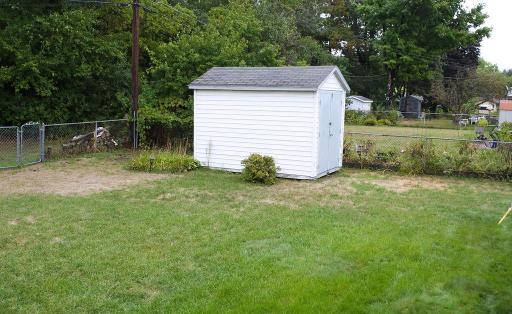 8 x 12 ft storage shed