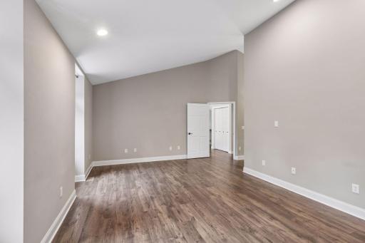 98 Quality Avenue N, Lakeland, MN 55043