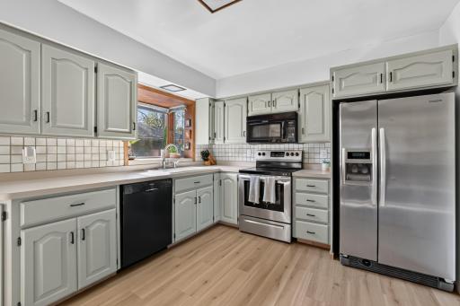1822 35th Street NW, Rochester, MN 55901