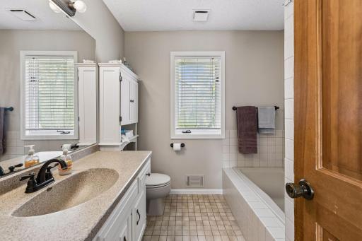 14844 80th Place N, Maple Grove, MN 55311
