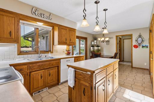 14844 80th Place N, Maple Grove, MN 55311