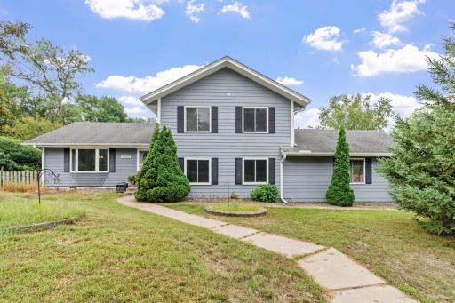1-web-or-mls-17161 S Shore Ln-1.jpg