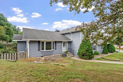 2-web-or-mls-17161 S Shore Ln-2.jpg