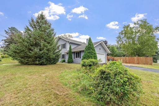 3-web-or-mls-17161 S Shore Ln-3.jpg