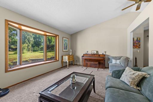 12-web-or-mls-17161 S Shore Ln-12.jpg