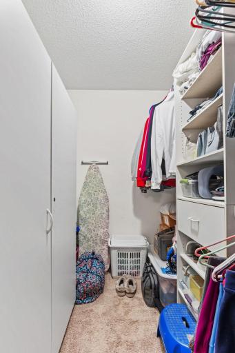 40-web-or-mls-17161 S Shore Ln-40.jpg