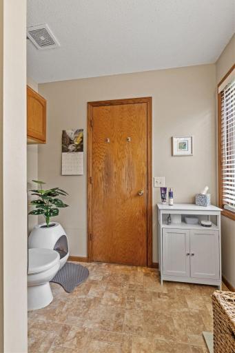 46-web-or-mls-17161 S Shore Ln-46.jpg